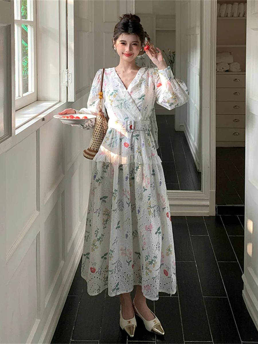 フランスのロマンチックスタイル、ランタン袖の花柄ミディ丈ワン - French Vintage Floral Midi Dress のレビューと価格