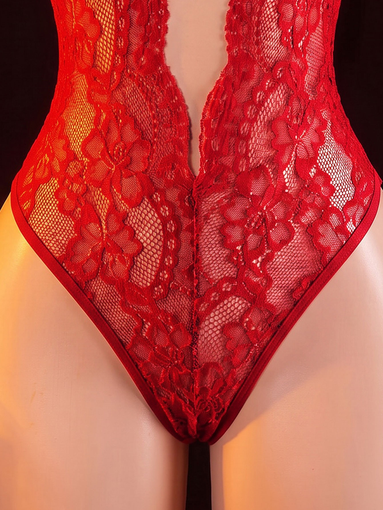 セクシーな女性用下着、エキゾチックなバックレスレースボディス - Lingerie のレビューと価格