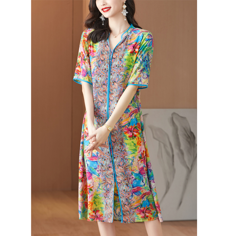 女性のためのピンクの花柄のミディドレス,Vネック,自由奔放に - French Vintage Floral Midi Dress のレビューと価格