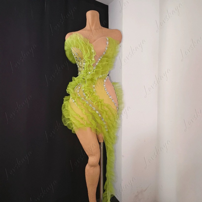 高級感あふれる、手作業で装飾されたメッシュ素材の透け感のある - Sparkly Rhinestone Club Party Dress のレビューと価格